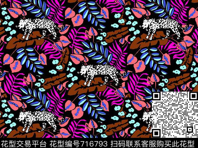 女装动物大牌风传统印花华亿平台下载（图片编号: 716793） - 瓦栏（Walan）