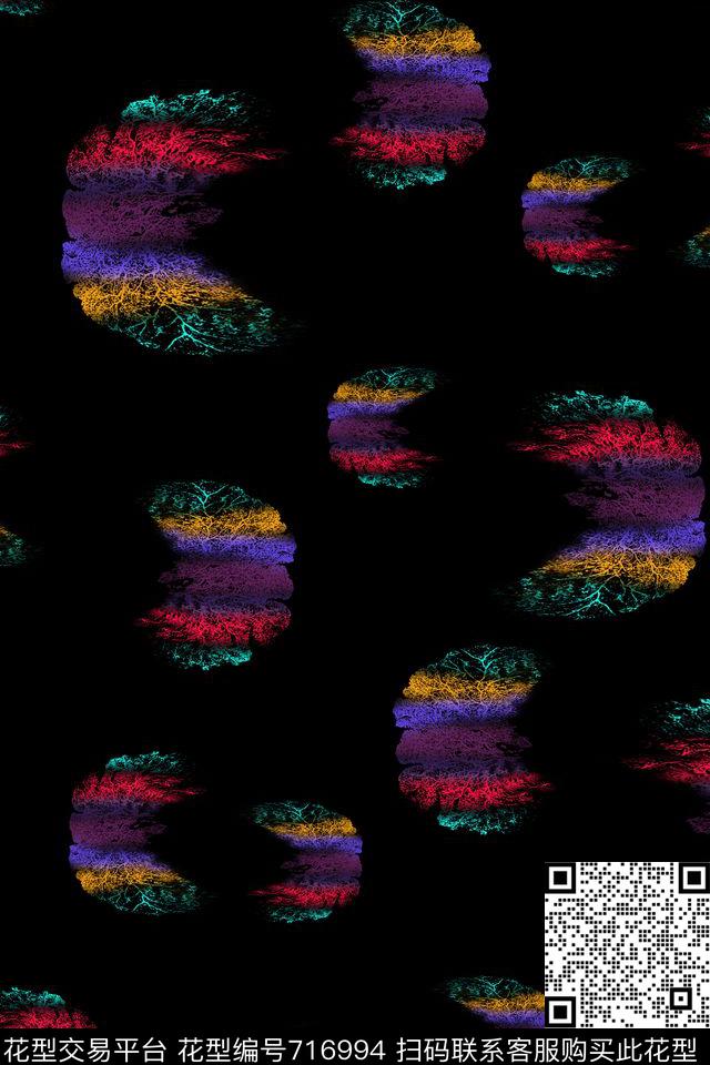 趣味秋冬黑底数码印花华亿平台下载（图片编号: 716994） - 瓦栏（Walan）