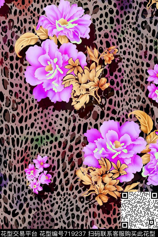 零点--女装时尚玫瑰数码印花华亿平台下载（图片编号: 719237） - 瓦栏（Walan）