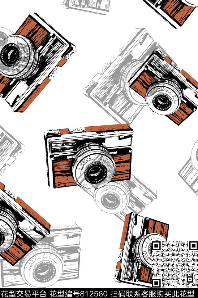 照相机几何男装T恤华亿平台传统印花华亿平台下载（图片编号: 812560） - 瓦栏（Walan）