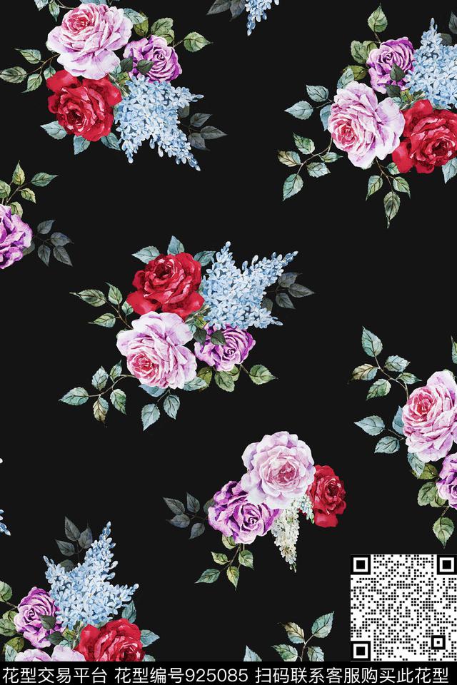 黑底花卉水彩花卉玫瑰花传统印花华亿平台下载（图片编号: 925085） - 瓦栏（Walan）