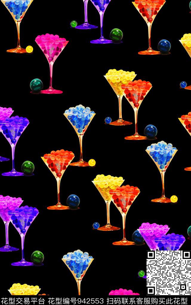 杯子几何大牌风数码印花华亿平台下载（图片编号: 942553） - 瓦栏（Walan）