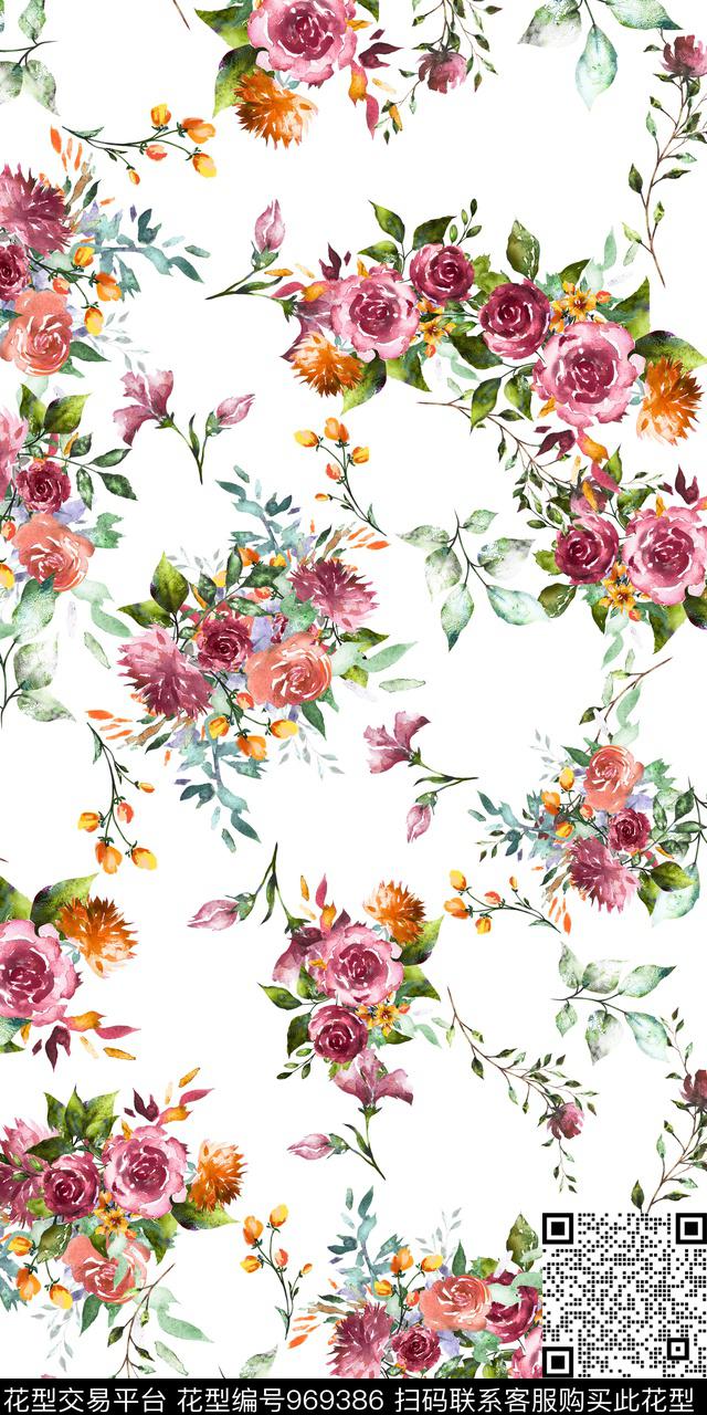 黑底花卉小碎花手绘花卉数码印花华亿平台下载（图片编号: 969386） - 瓦栏（Walan）