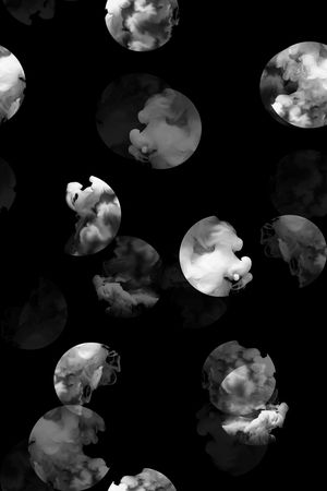 几何男装印花华亿平台图片