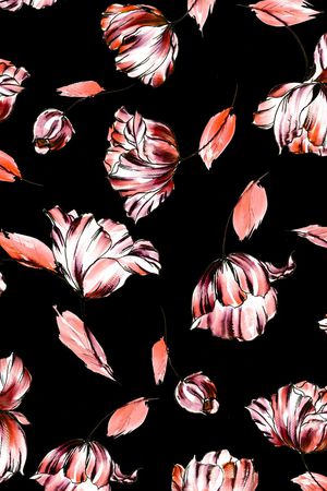 黑底花卉印花华亿平台图片