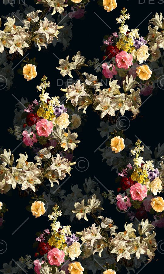 黑底花卉印花华亿平台图片