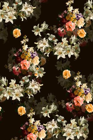 黑底花卉印花华亿平台图片