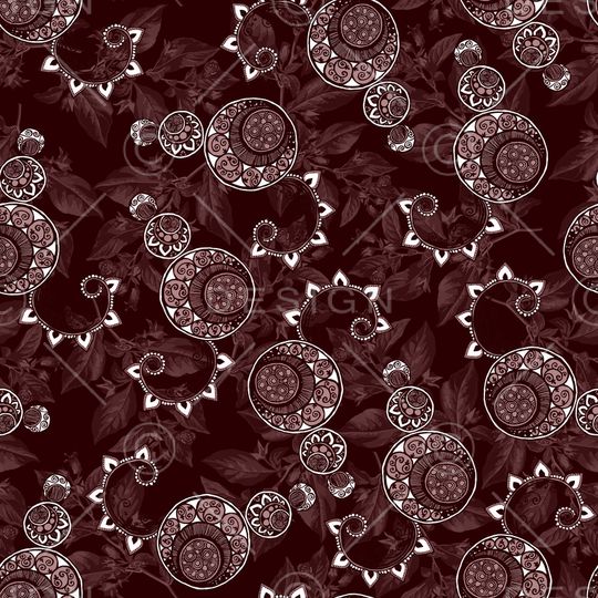 黑底花卉印花华亿平台图片