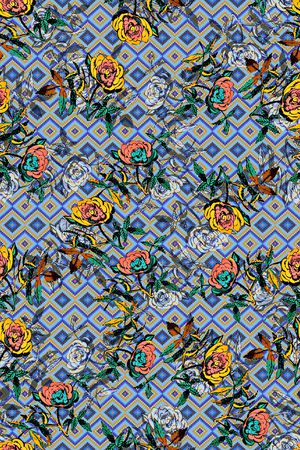 连衣裙印花华亿平台图片