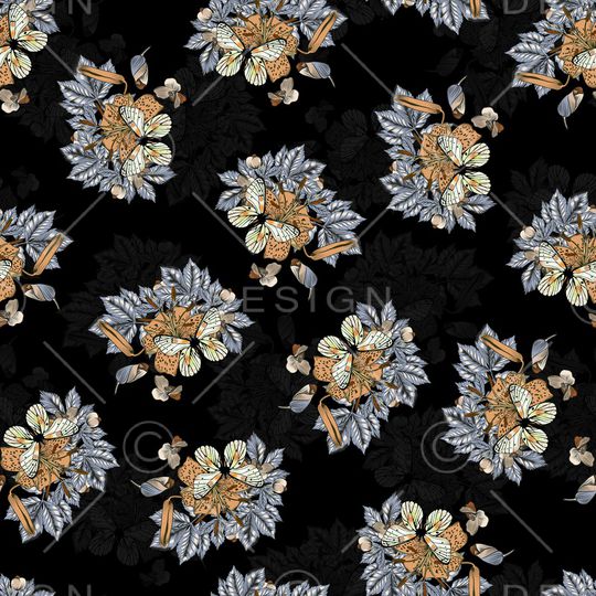 黑底花卉印花华亿平台图片