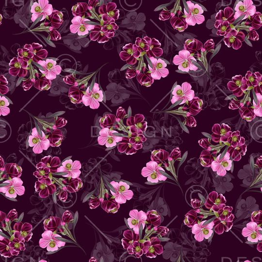 黑底花卉印花华亿平台图片