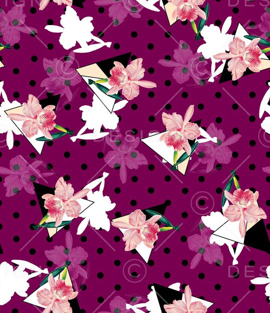 三角形印花华亿平台图片