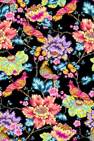 黑底花卉印花华亿平台图片