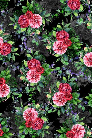 黑底花卉印花华亿平台图片