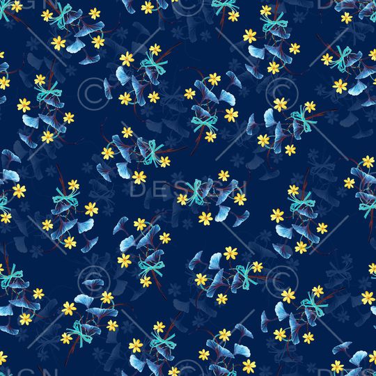 黑底花卉印花华亿平台图片