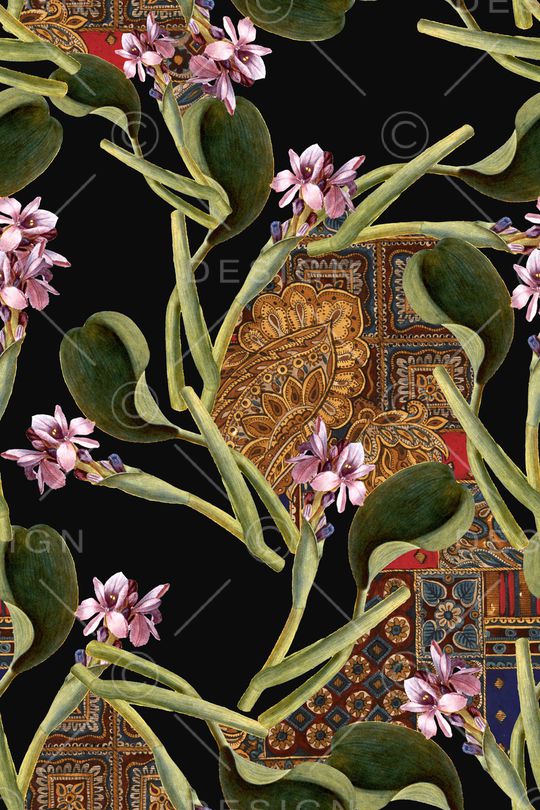 黑底花卉印花华亿平台图片