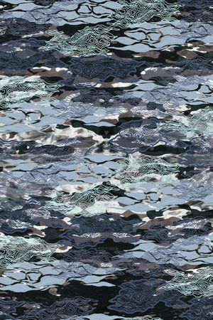 条格印花华亿平台图片