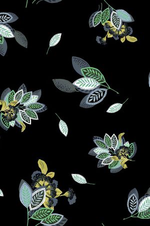 黑底花卉印花华亿平台图片