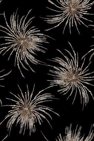 条纹印花华亿平台图片