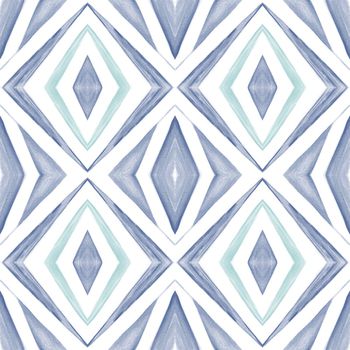 格子印花华亿平台图片