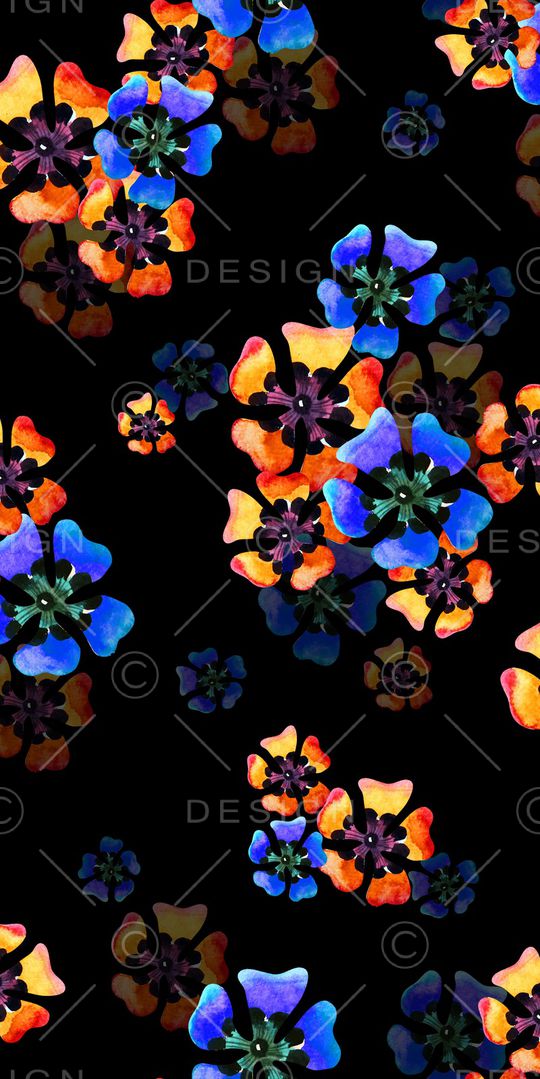 黑底花卉印花华亿平台图片