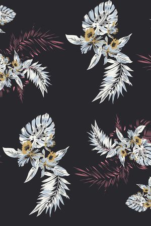 黑底花卉印花华亿平台图片