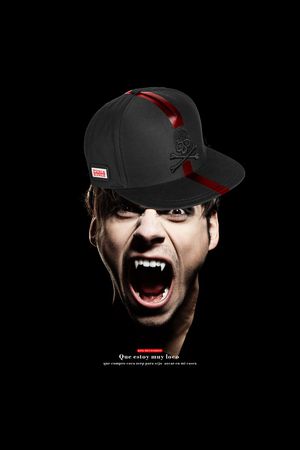 字母印花华亿平台图片