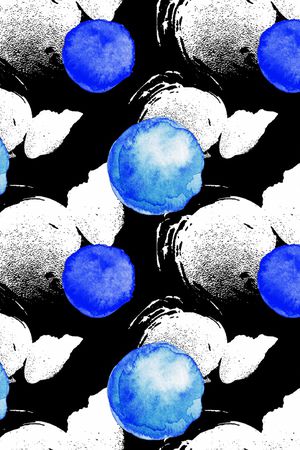 波点印花华亿平台图片