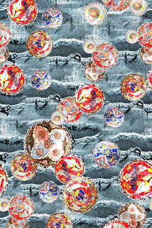 牛仔印花华亿平台图片