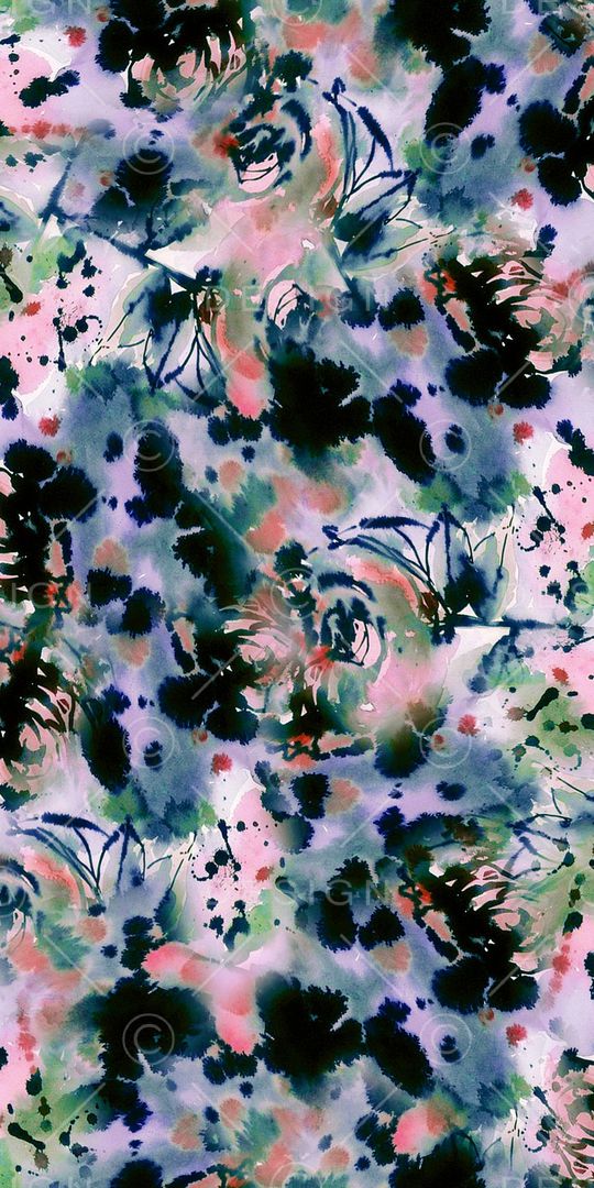 女装印花华亿平台图片