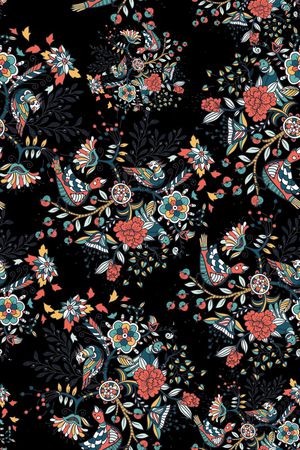 女装印花华亿平台图片