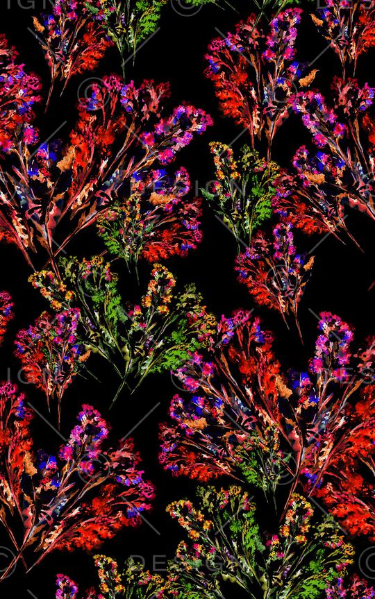 黑底花卉印花华亿平台图片