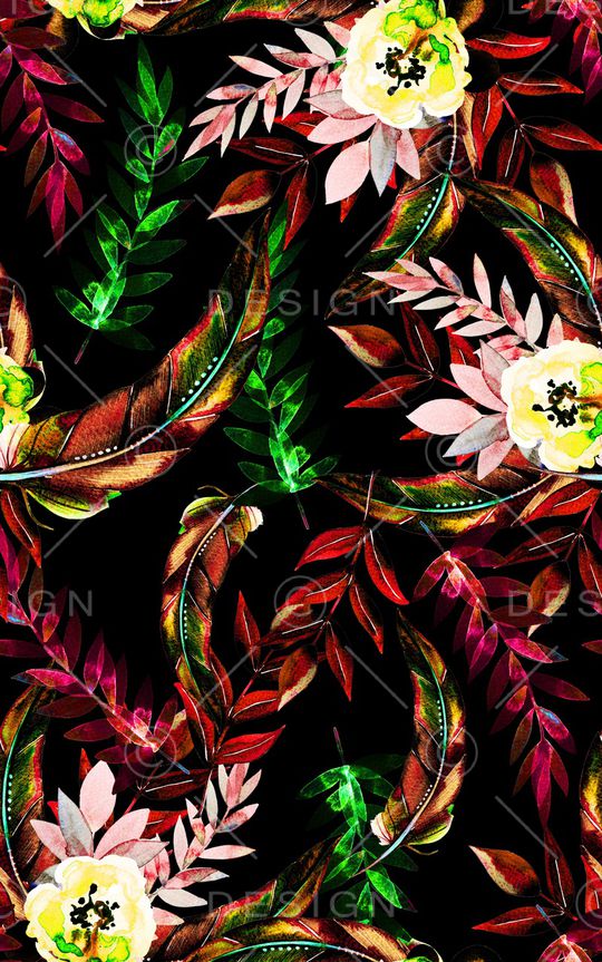 黑底花卉印花华亿平台图片