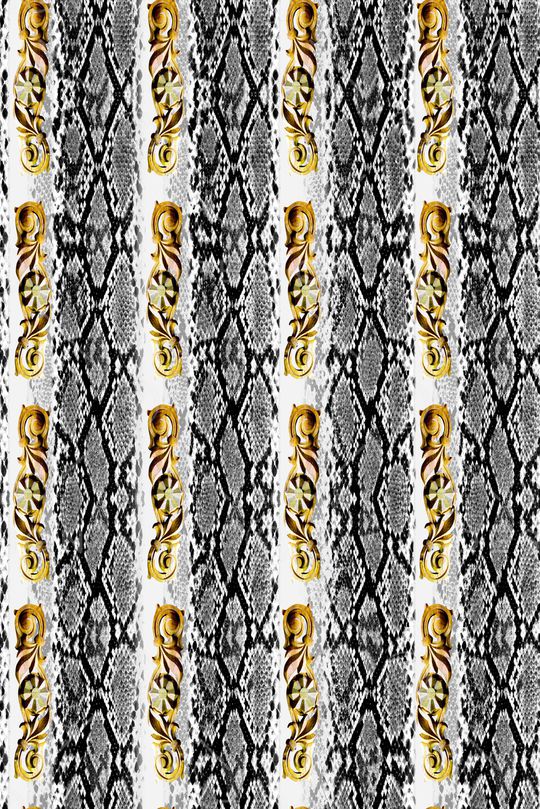 女装印花华亿平台图片