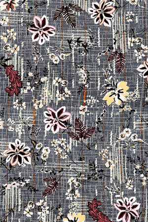 大牌风印花华亿平台图片