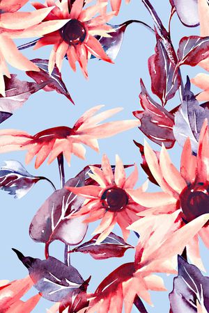 年轻女性印花华亿平台图片