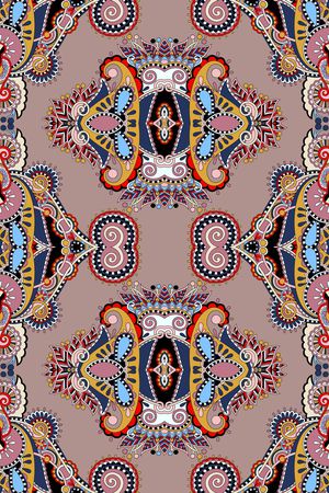 几何男装印花华亿平台图片