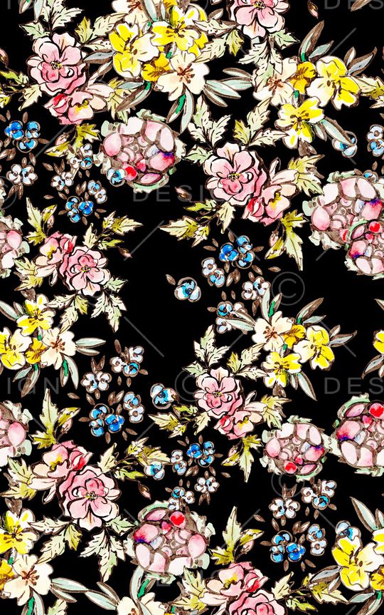 黑底花卉印花华亿平台图片