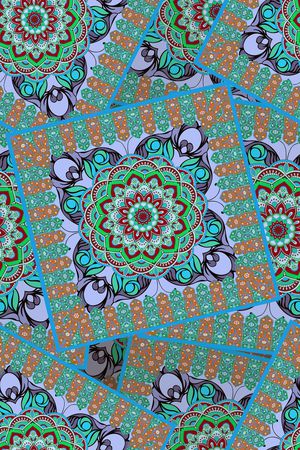 民族花卉印花华亿平台图片