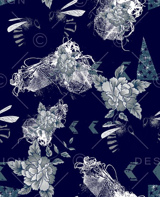 潮牌印花华亿平台图片