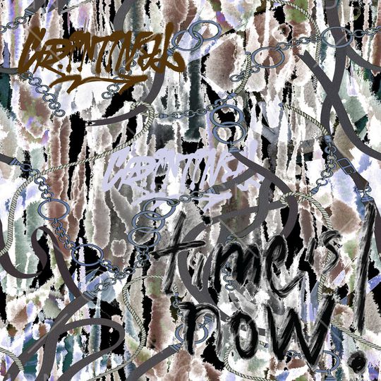 字母印花华亿平台图片