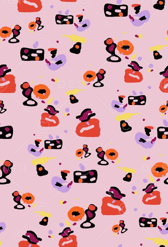 粉色印花华亿平台图片