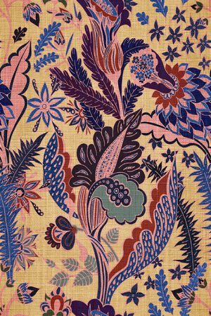 复古印花华亿平台图片