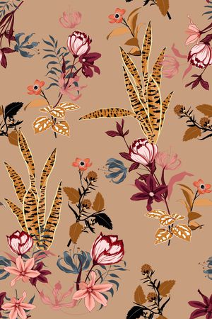 女装印花华亿平台图片