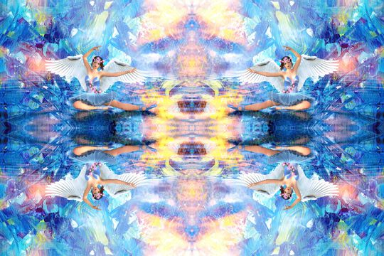 清爽底花卉印花华亿平台图片