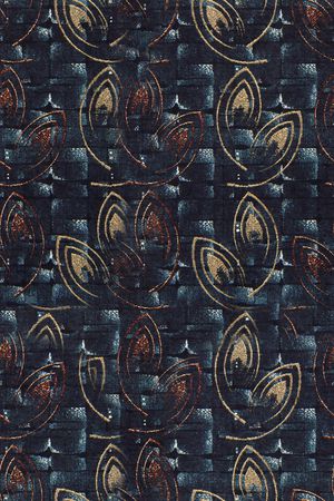 男装印花华亿平台图片