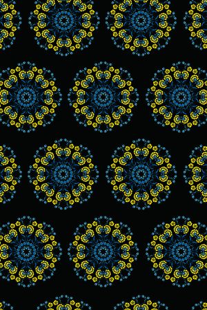 民族花卉印花华亿平台图片