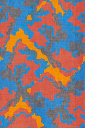 男装印花华亿平台图片