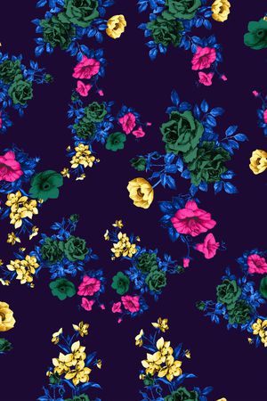 黑底花卉印花华亿平台图片