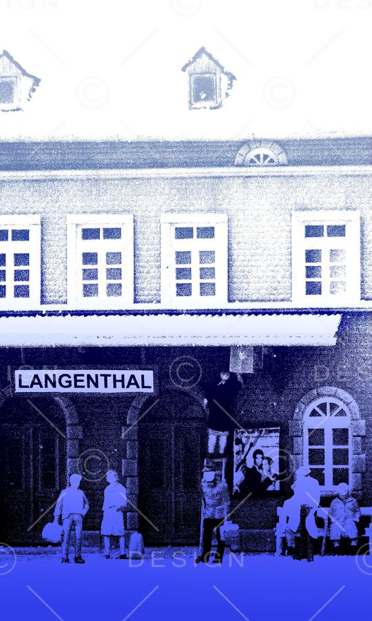 男装印花华亿平台图片